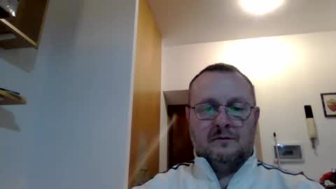 Snapshot of modesto1969 chatting on January 4, 3:18 am modesto1969 online show from January 4, 3:18 am