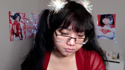 Molly online show from December 15, 4:30 am