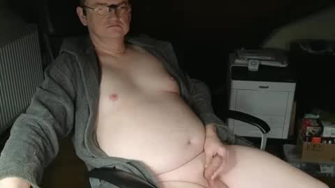 mojo705 online show from January 7, 2:10 am