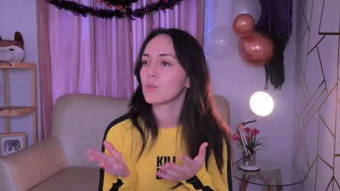   MOLLY   online show from October 25, 3:12 pm