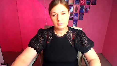 Molly online show from June 29, 11:32 am