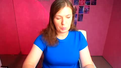 Molly online show from June 27, 11:49 am
