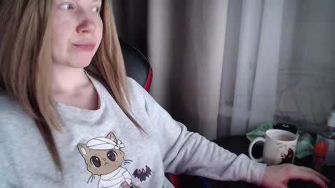 I have new photos come and see with love Molly online show from November 9, 2:31 pm