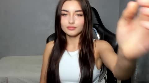 Molly online show from November 15, 9:16 pm