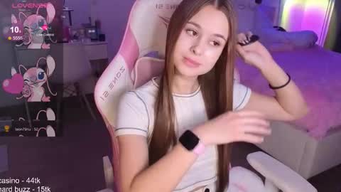 Molly online show from October 31, 3:07 am