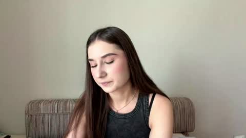 Molly online show from July 18, 10:06 am