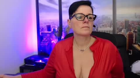 MollySun Nina Randmann online show from December 20, 6:24 pm