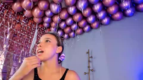 Molly online show from February 26, 11:30 pm