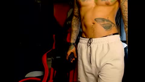 Molotov online show from November 13, 8:55 pm