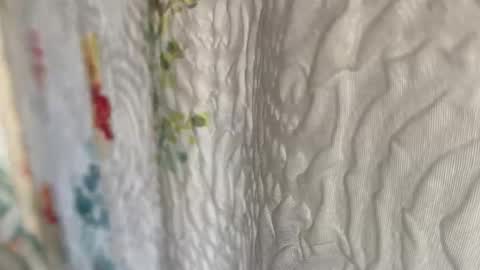 molten_escargot online show from January 27, 12:12 am