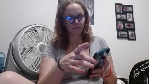 mommabearanpoppabear850 online show from January 15, 9:01 pm