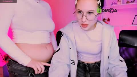 Mona  online show from December 15, 8:27 pm