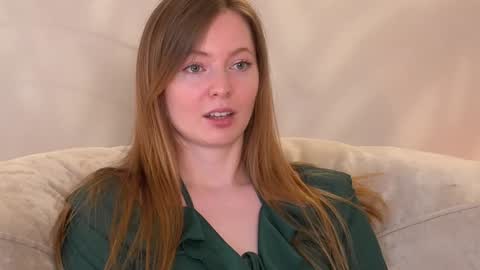 Snapshot of mona_elisa chatting on October 17, 11:58 am Elisa my Telegram online show from October 17, 11:58 am