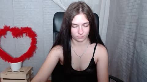Snapshot of monakali chatting on October 4, 10:35 am monakali online show from October 4, 10:35 am