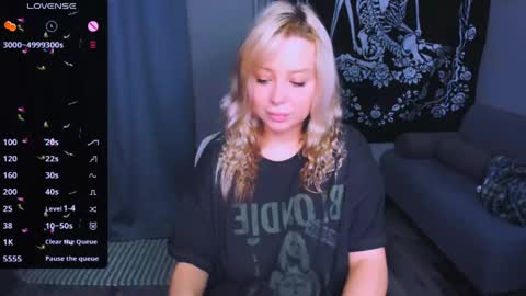   online show from April 13, 11:09 pm