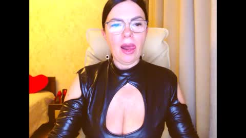 Snapshot of monica1203 chatting on February 16, 3:38 pm monica online show from February 16, 3:38 pm