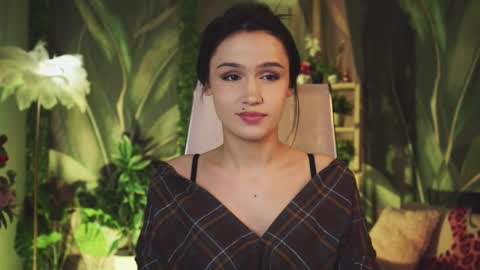 monica online show from May 21, 2:29 am