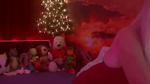 Monika    online show from January 8, 3:29 am