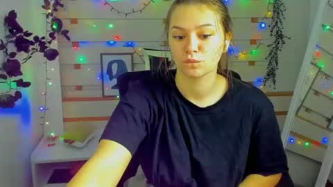 Monika online show from April 17, 7:44 am