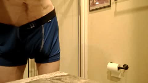 monrod2517 online show from March 22, 10:30 am