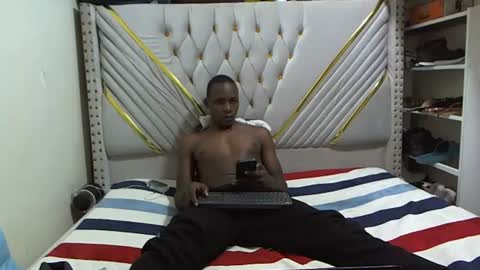 monstrous_cock1 online show from June 29, 10:37 am