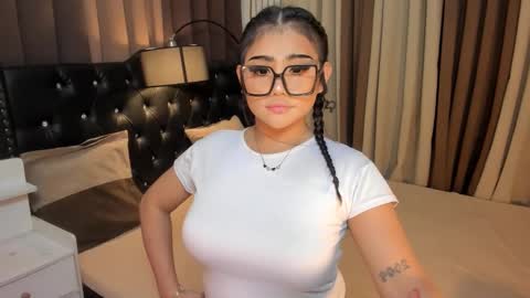 Ruthie online show from February 26, 2:19 am