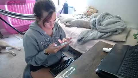 Lydia Mooney online show from July 6, 8:22 pm