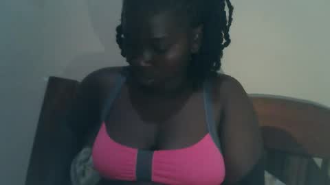 moo_baby online show from May 10, 7:09 pm
