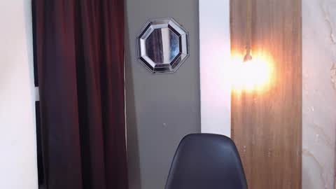 moon_and_fire_ online show from February 2, 3:59 am