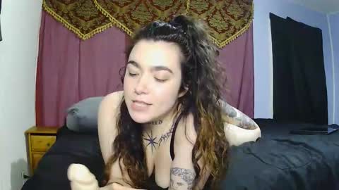 Moonkitty online show from February 4, 11:41 pm