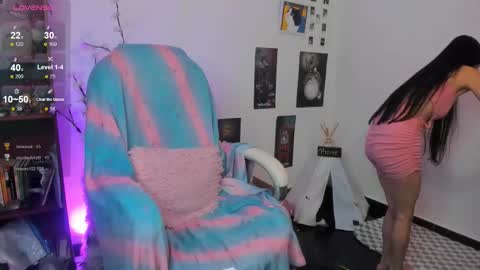 MOON  online show from February 8, 5:22 am