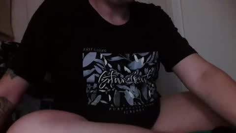 Snapshot of moonlines chatting on October 8, 2:51 am BouncyBoner online show from October 8, 2:51 am