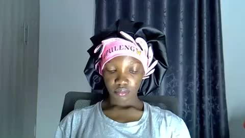 Moonlitdesire0 online show from January 9, 9:04 am