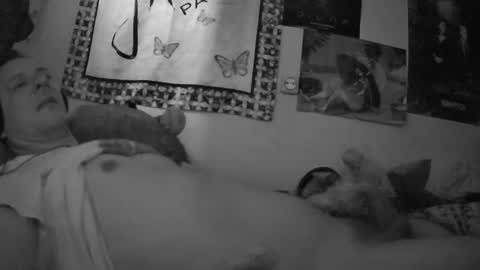 Moonlucky007 online show from December 21, 9:16 am