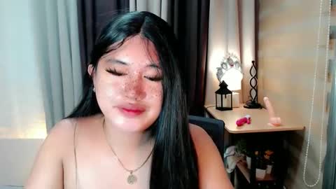 Snapshot of morenaaries12 chatting on September 26, 12:07 am MIA online show from September 26, 12:07 am