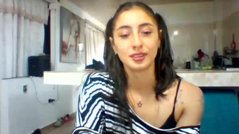 moritha2397 online show from June 4, 3:29 pm