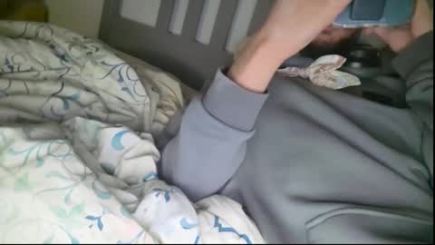 twennysevv27 online show from February 15, 8:54 am