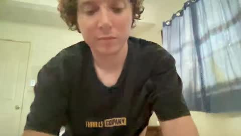 Snapshot of mosterr325 chatting on February 26, 2:08 am mosterr325 online show from February 26, 2:08 am