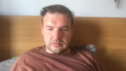 mr834565 online show from May 2, 11:49 am