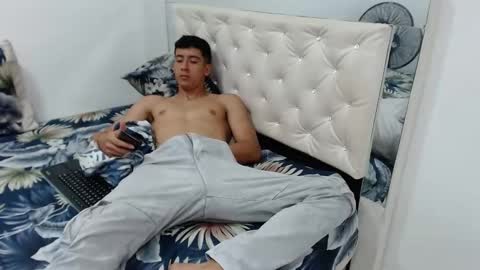 mr__cekiel online show from September 9, 6:24 am