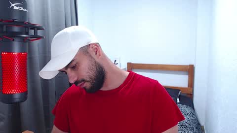 chris online show from December 9, 1:18 am