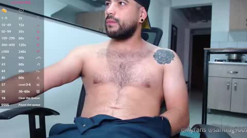 chris online show from October 3, 11:29 am