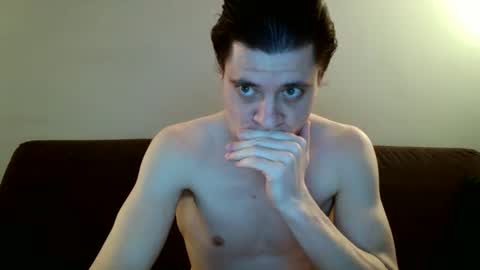 Snapshot of mr_deep1 chatting on March 11, 12:44 am James online show from March 11, 12:44 am