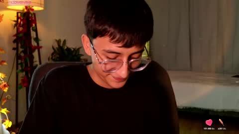 Mr Evans online show from March 12, 5:38 pm