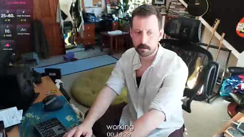 Snapshot of mr_foxxy chatting on February 26, 3:10 pm ninko online show from February 26, 3:10 pm