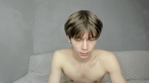 Makentoshi online show from April 13, 4:28 am