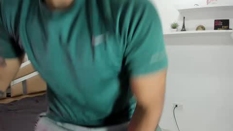 Snapshot of mr_mikee_ chatting on March 7, 3:08 am MIKEE online show from March 7, 3:08 am