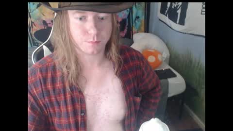 mr_strawberry online show from October 25, 5:57 pm