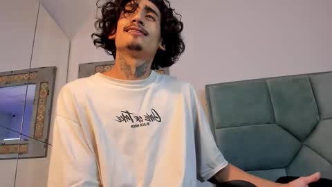 MR online show from November 5, 4:14 am