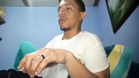 Christtofer online show from October 6, 8:37 pm